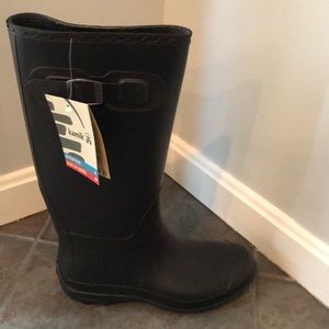 Black Rain Boot
